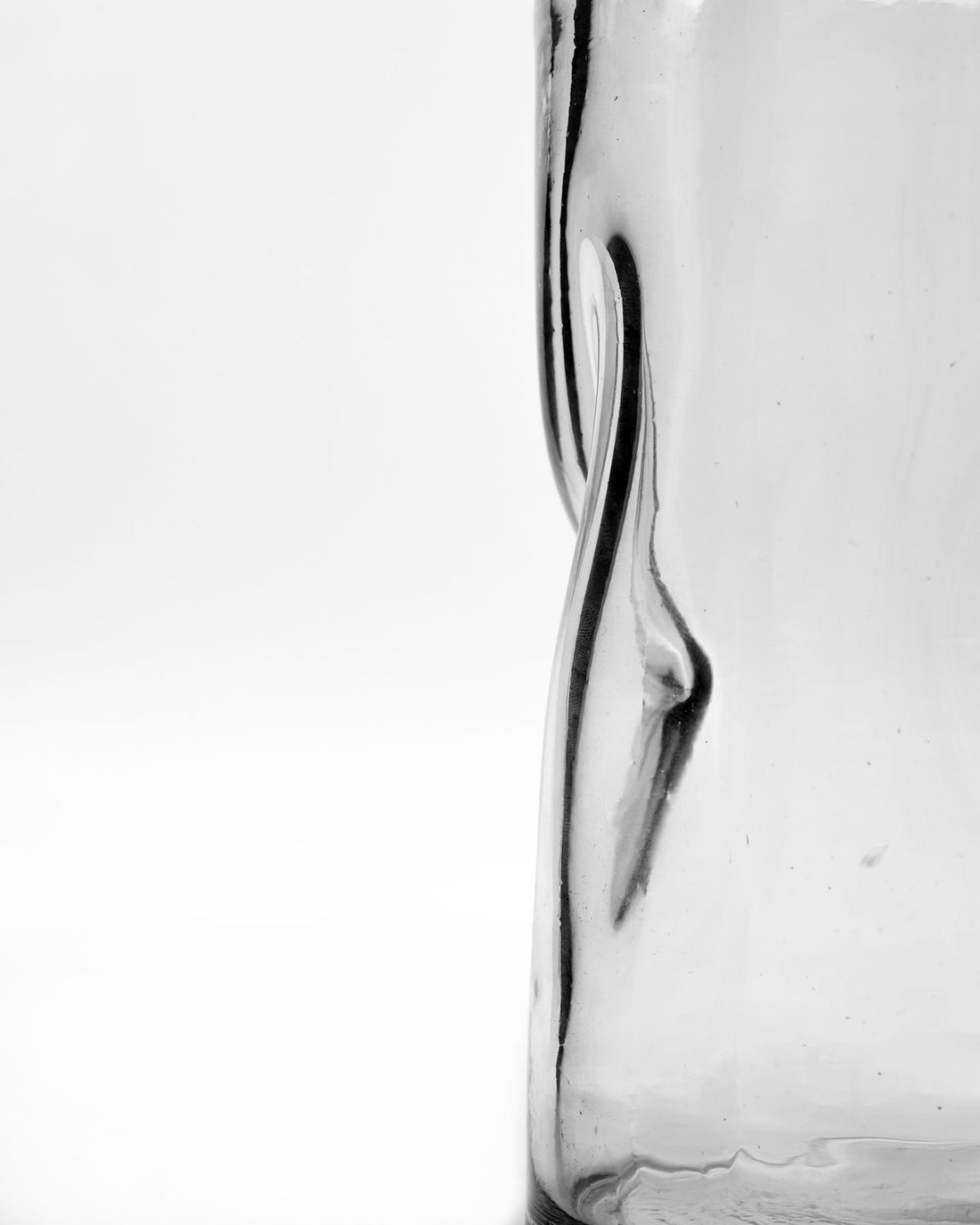VASE, GLASS Clear